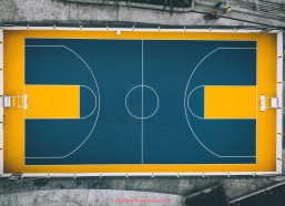 咪咕体育直播-皇马历届欧冠宣传片风格与代表球员镜头